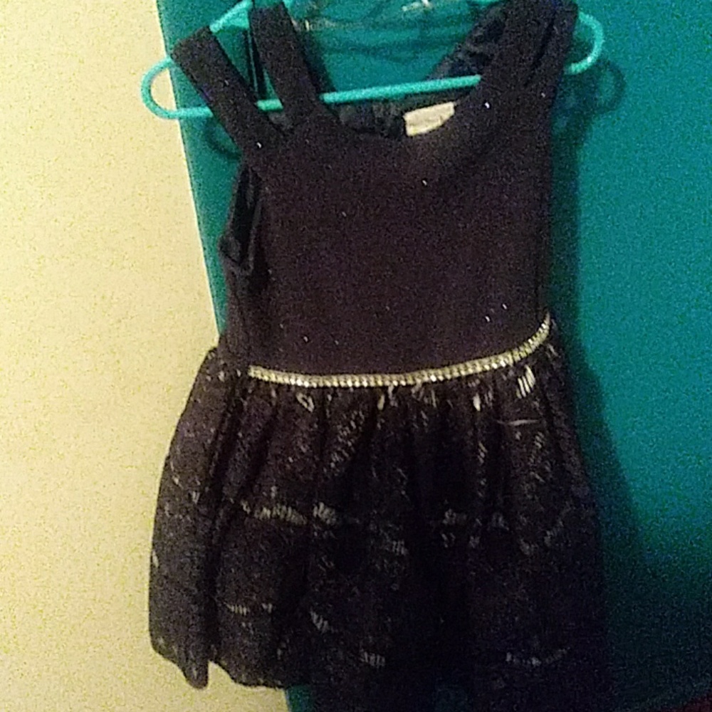 Girl's Dress
